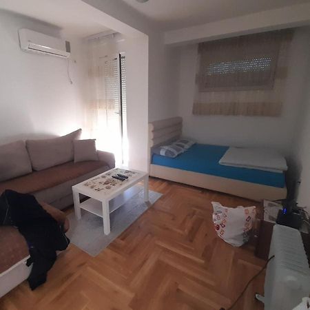 Apartment Luka 波德戈里察 外观 照片